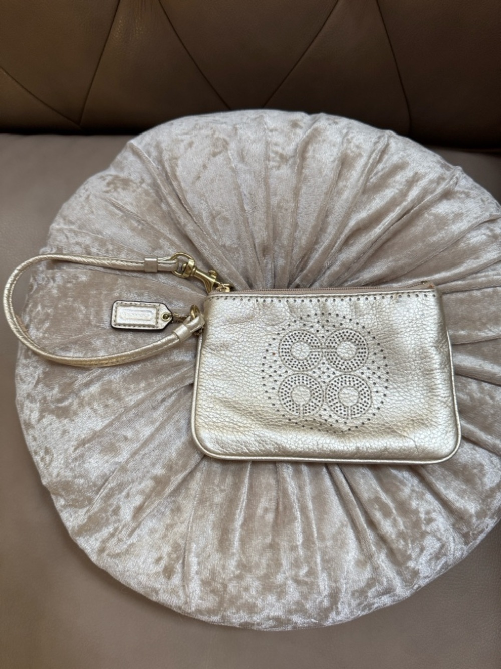 Vintage Coach Metallic Gold Leather Wristlet